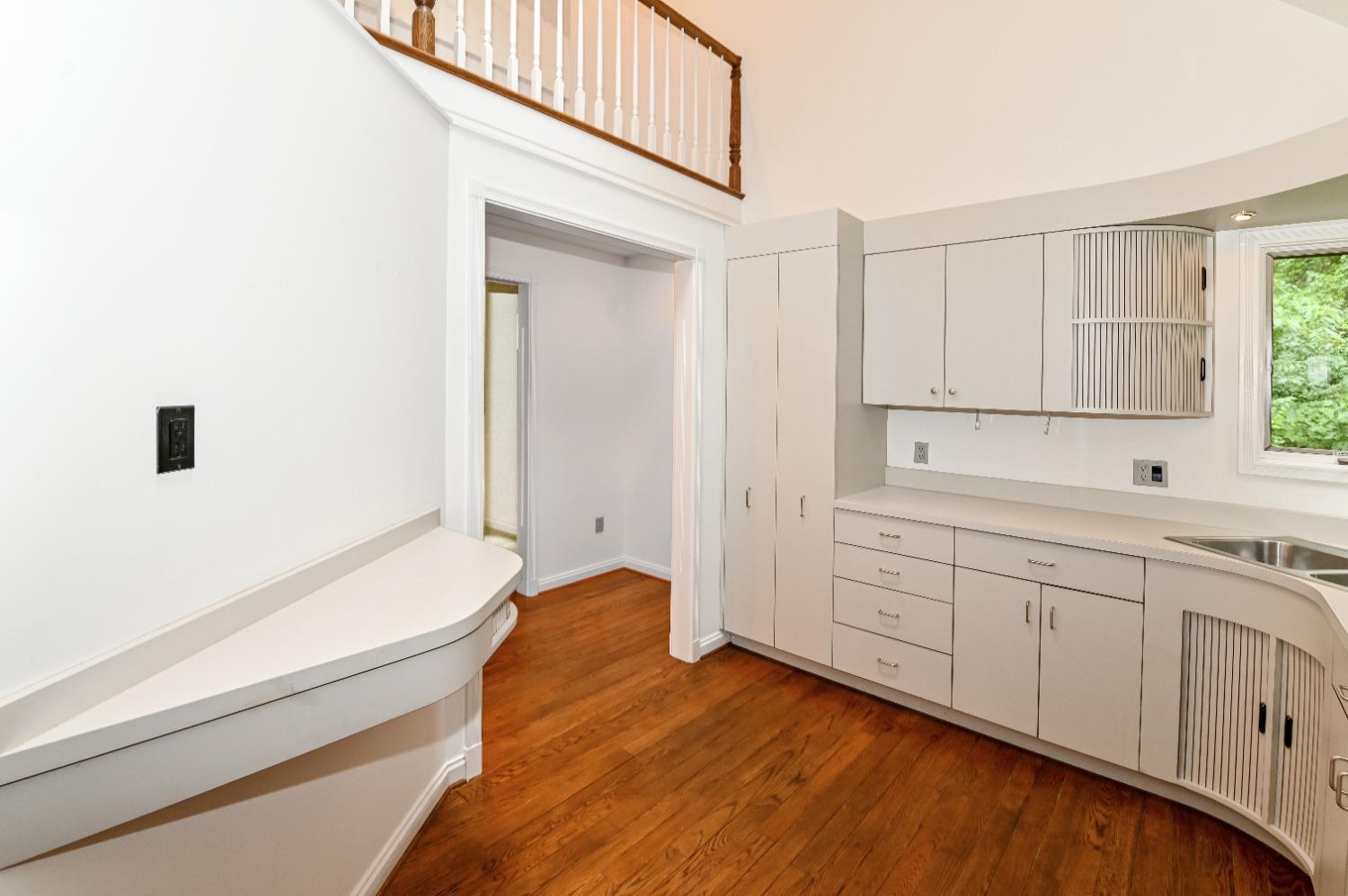 5424 Belfast Owensville Road