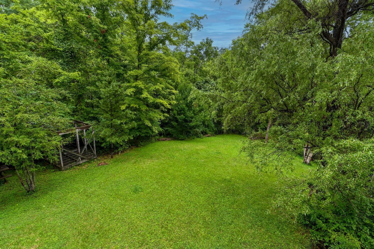 5424 Belfast Owensville Road