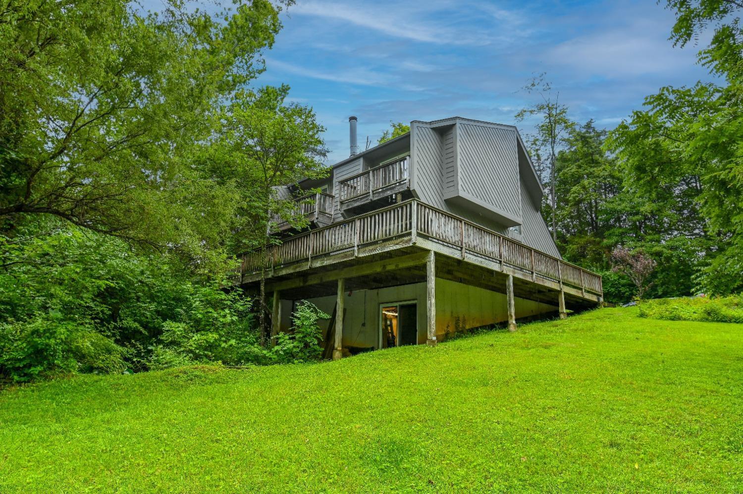 5424 Belfast Owensville Road