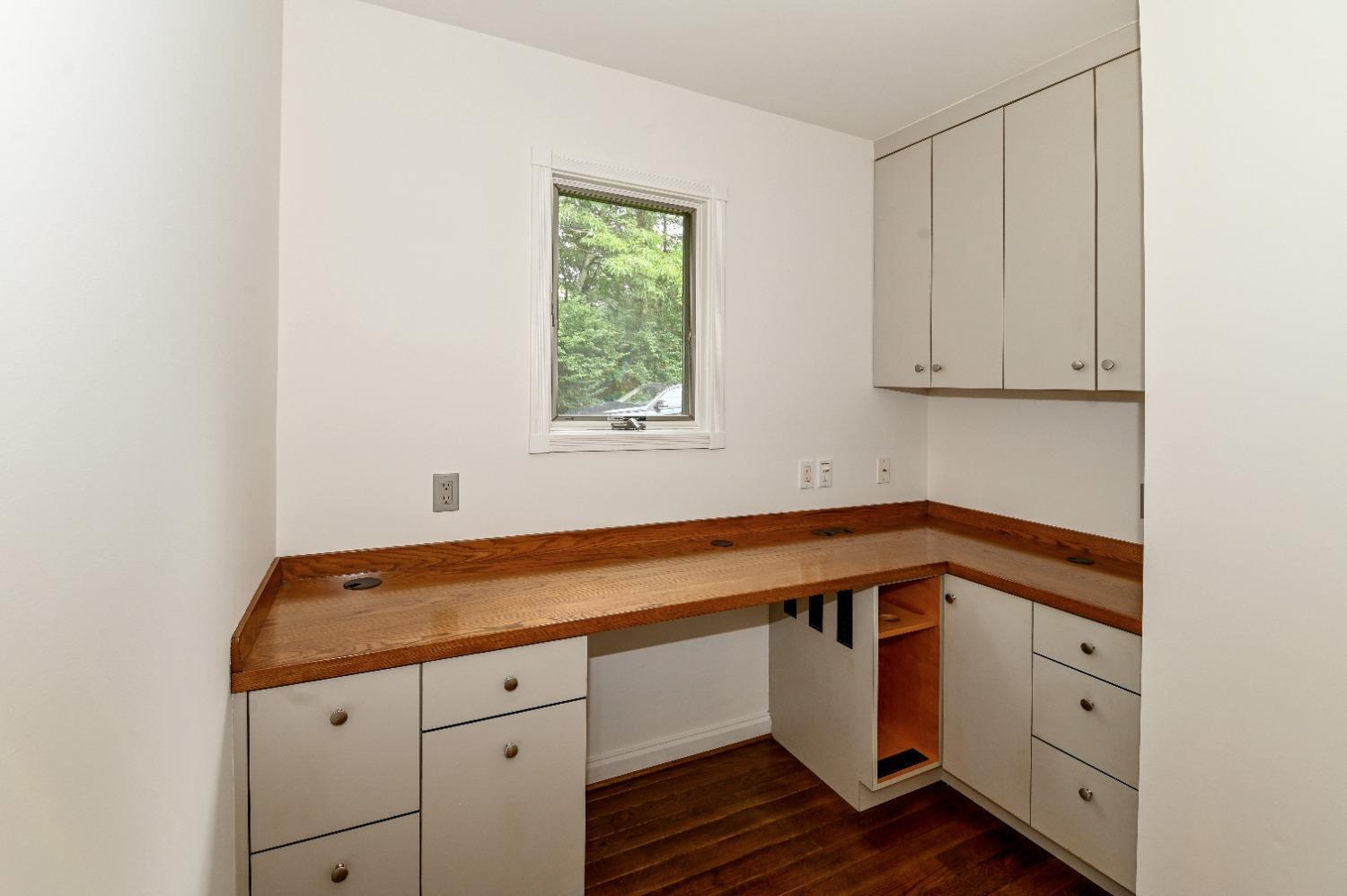 5424 Belfast Owensville Road