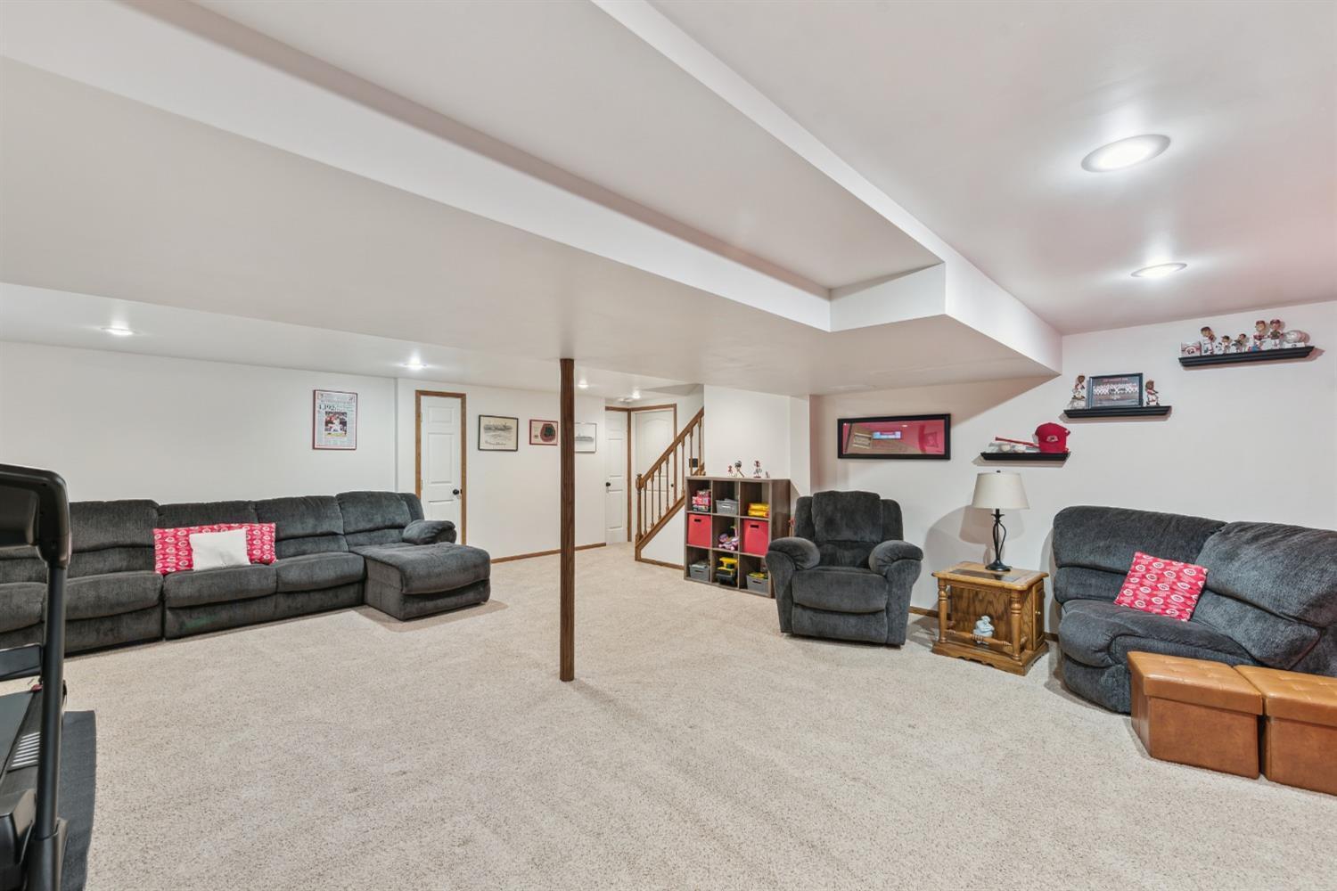4510 Hutchinson Glen Drive