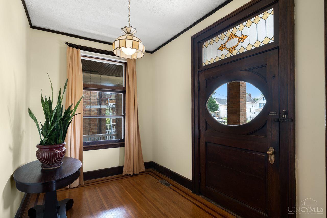 3844 Floral Avenue