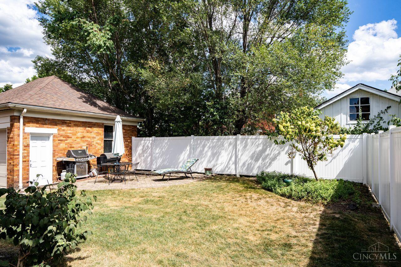 3844 Floral Avenue