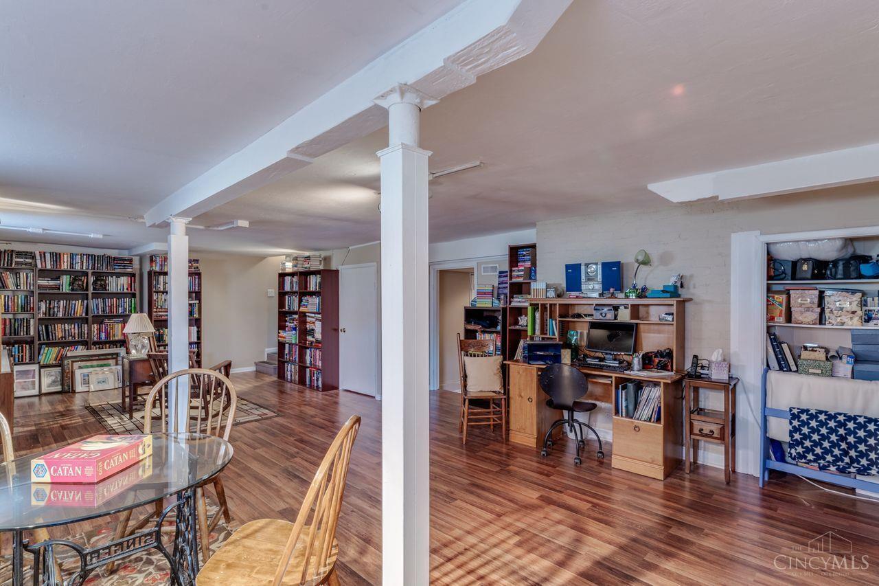 3844 Floral Avenue
