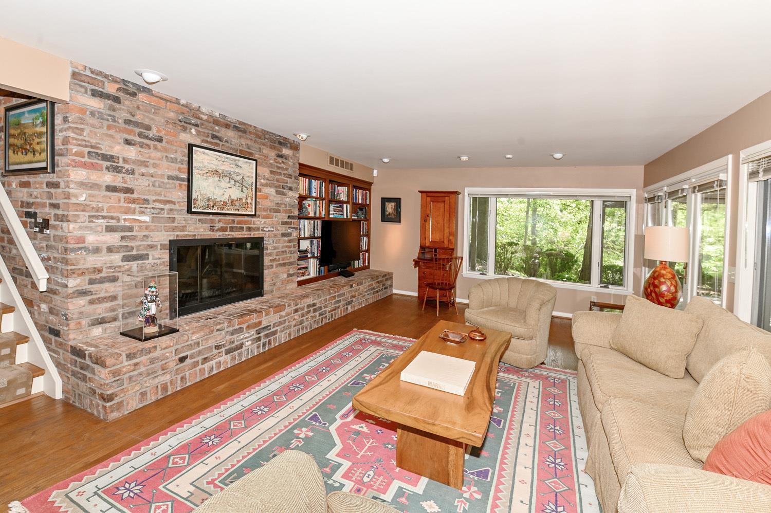 8 Walsh Lane