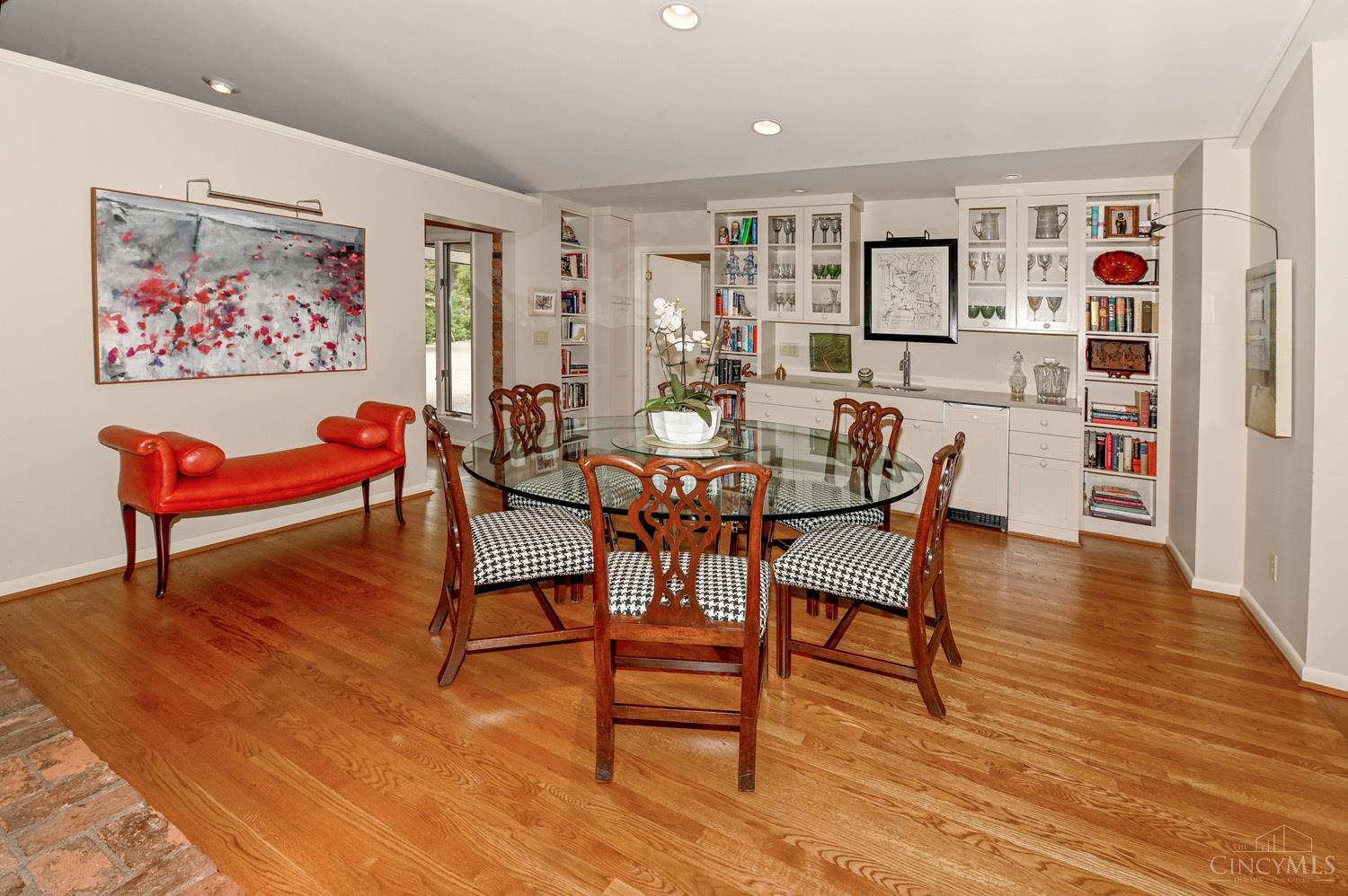 8 Walsh Lane
