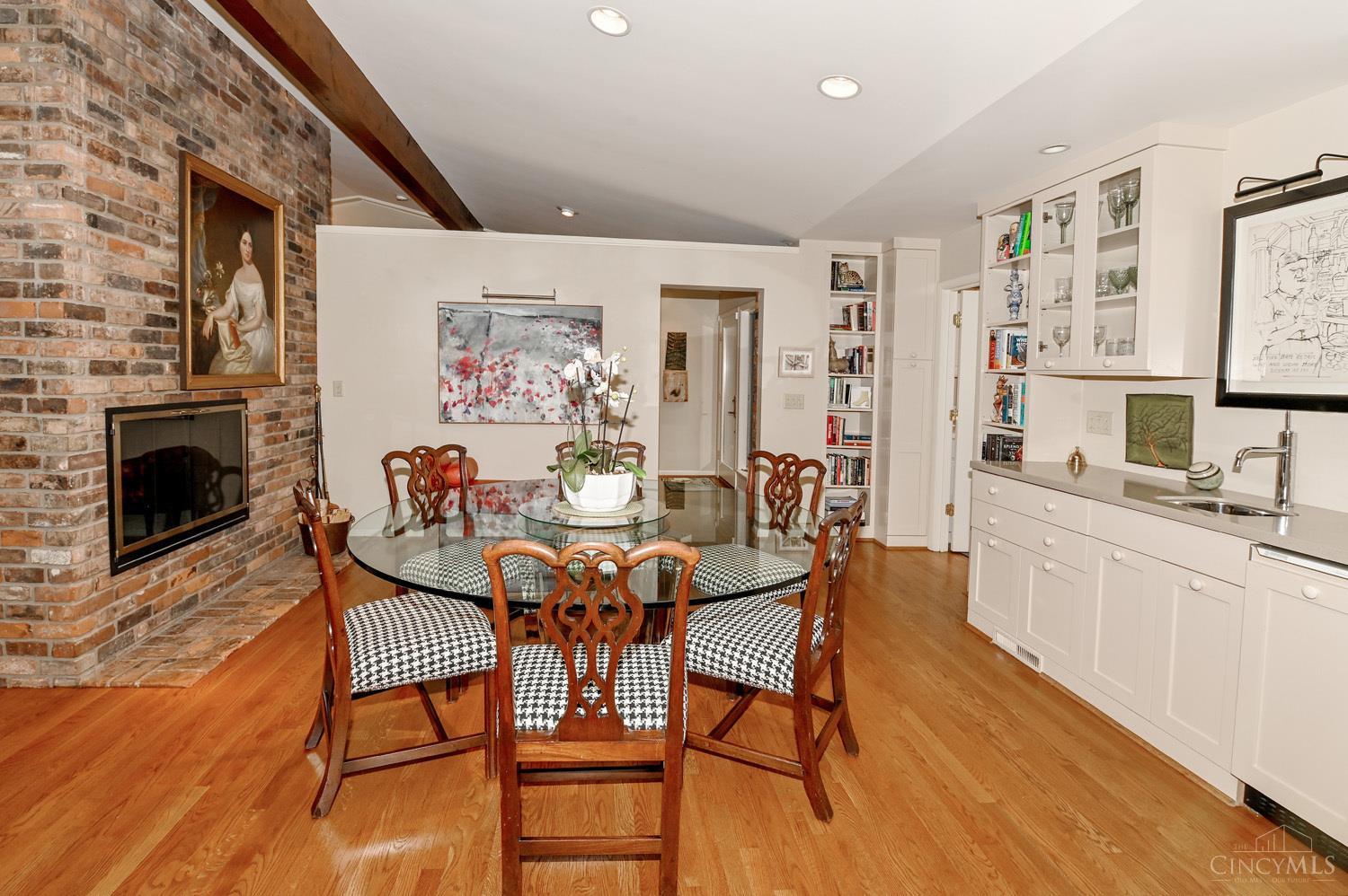 8 Walsh Lane