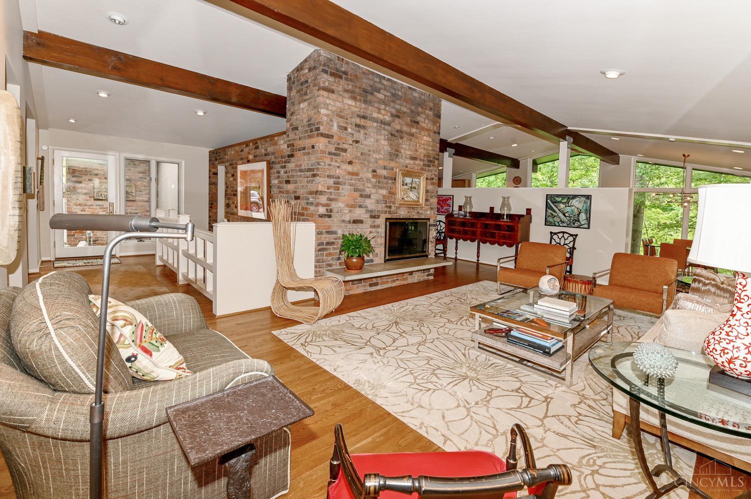 8 Walsh Lane
