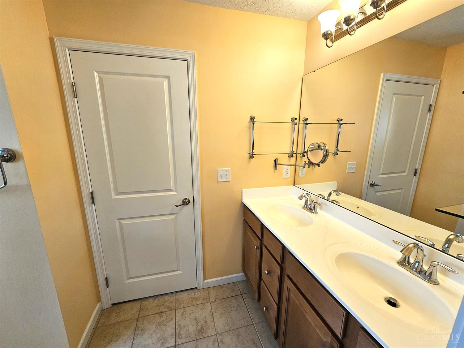 1083 Sophia Drive
