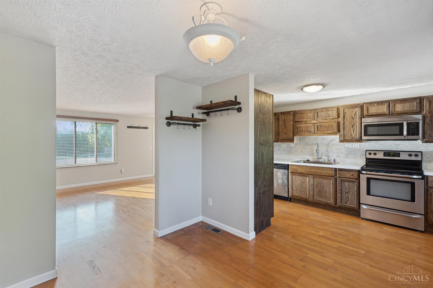 3418 Springdale Road