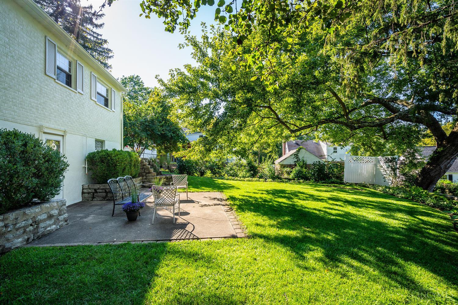 6993 Bramble Hill Drive