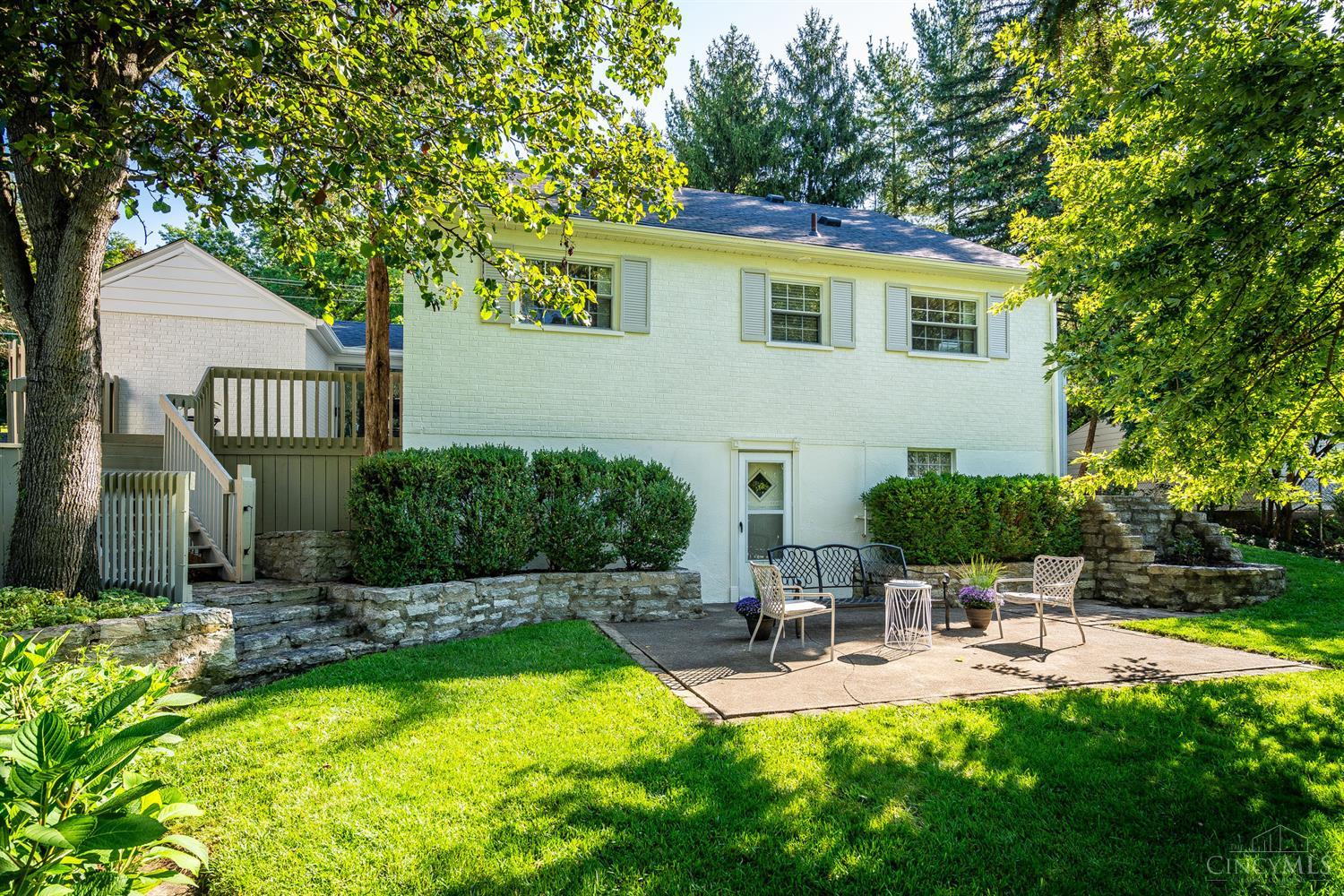 6993 Bramble Hill Drive