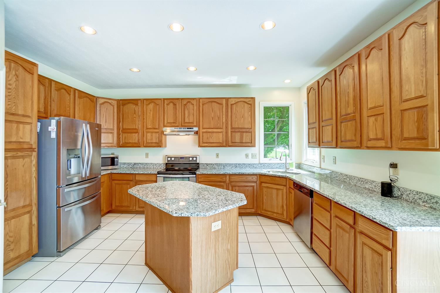 5323 Wandering Way