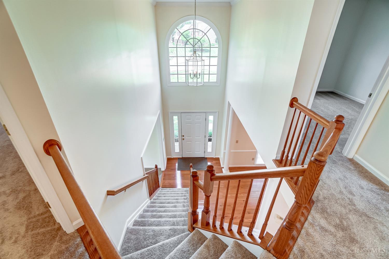 5323 Wandering Way