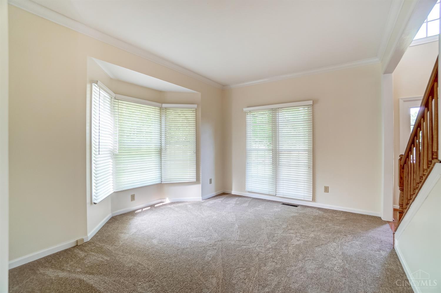 5323 Wandering Way