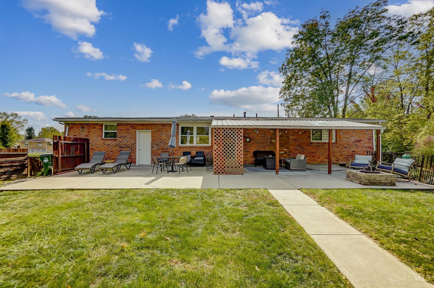839 Brookcrest Drive
