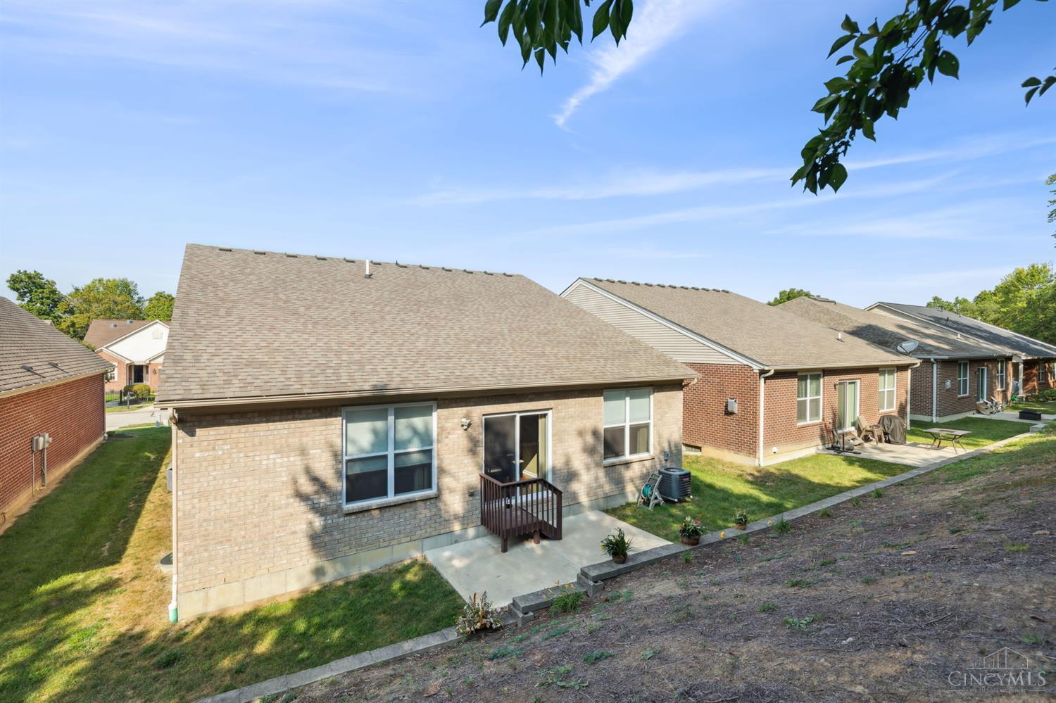 2846 Parkwalk Drive