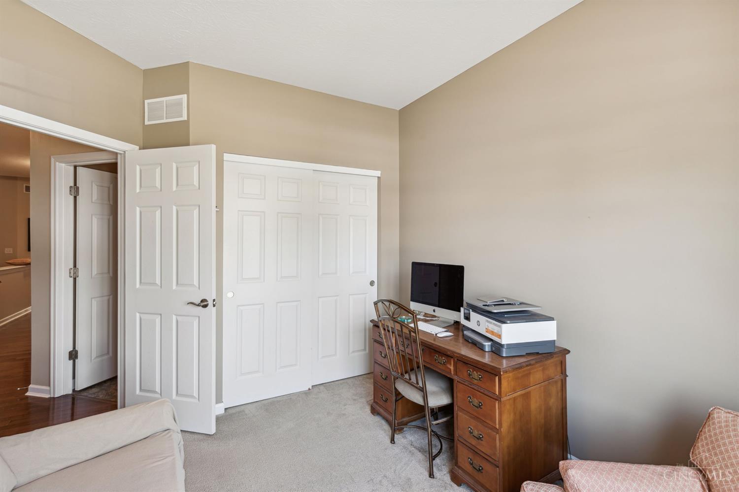 2846 Parkwalk Drive