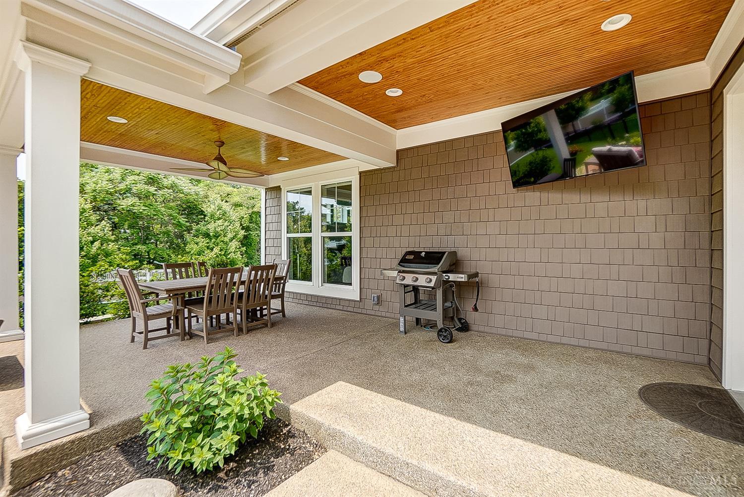 4101 Retreat Drive