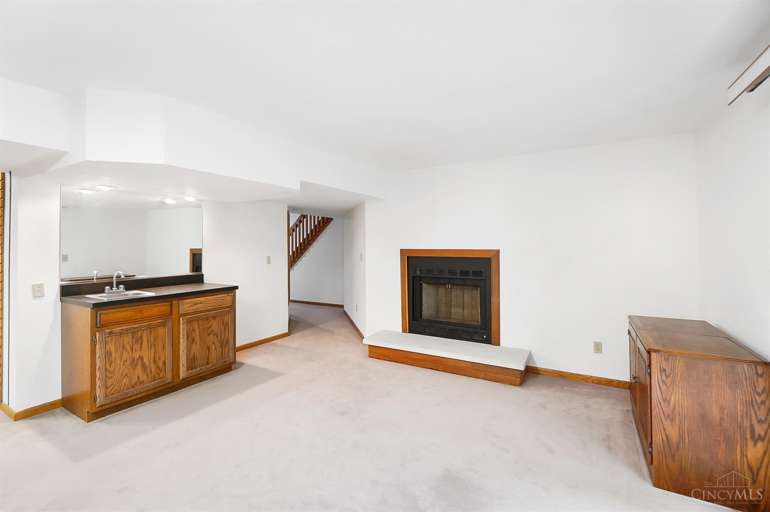 9005 Symmes Knoll Court