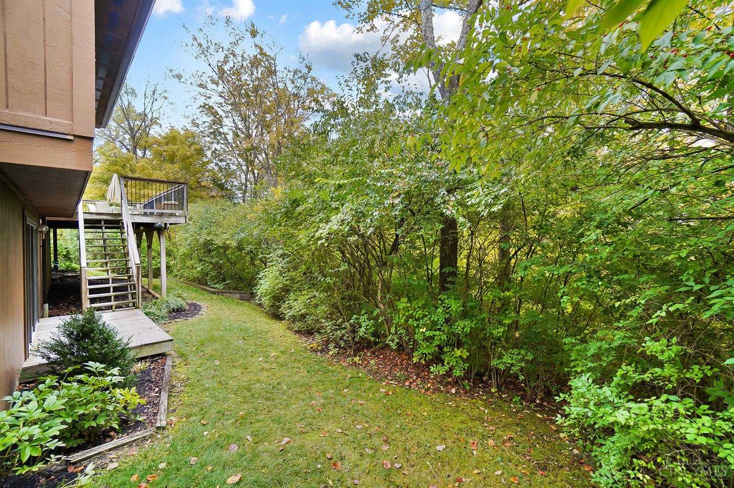 9005 Symmes Knoll Court