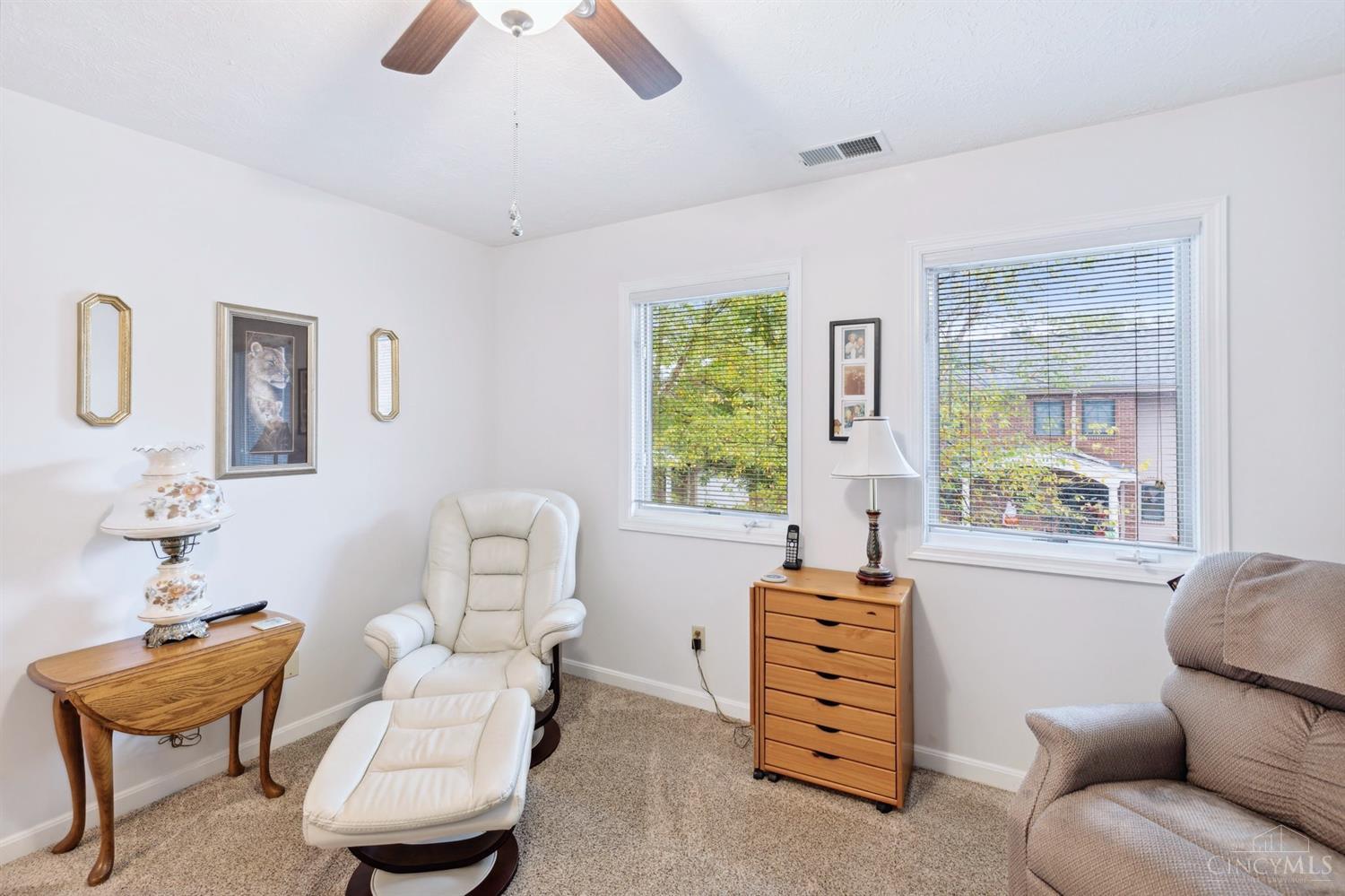 5113 N Bend