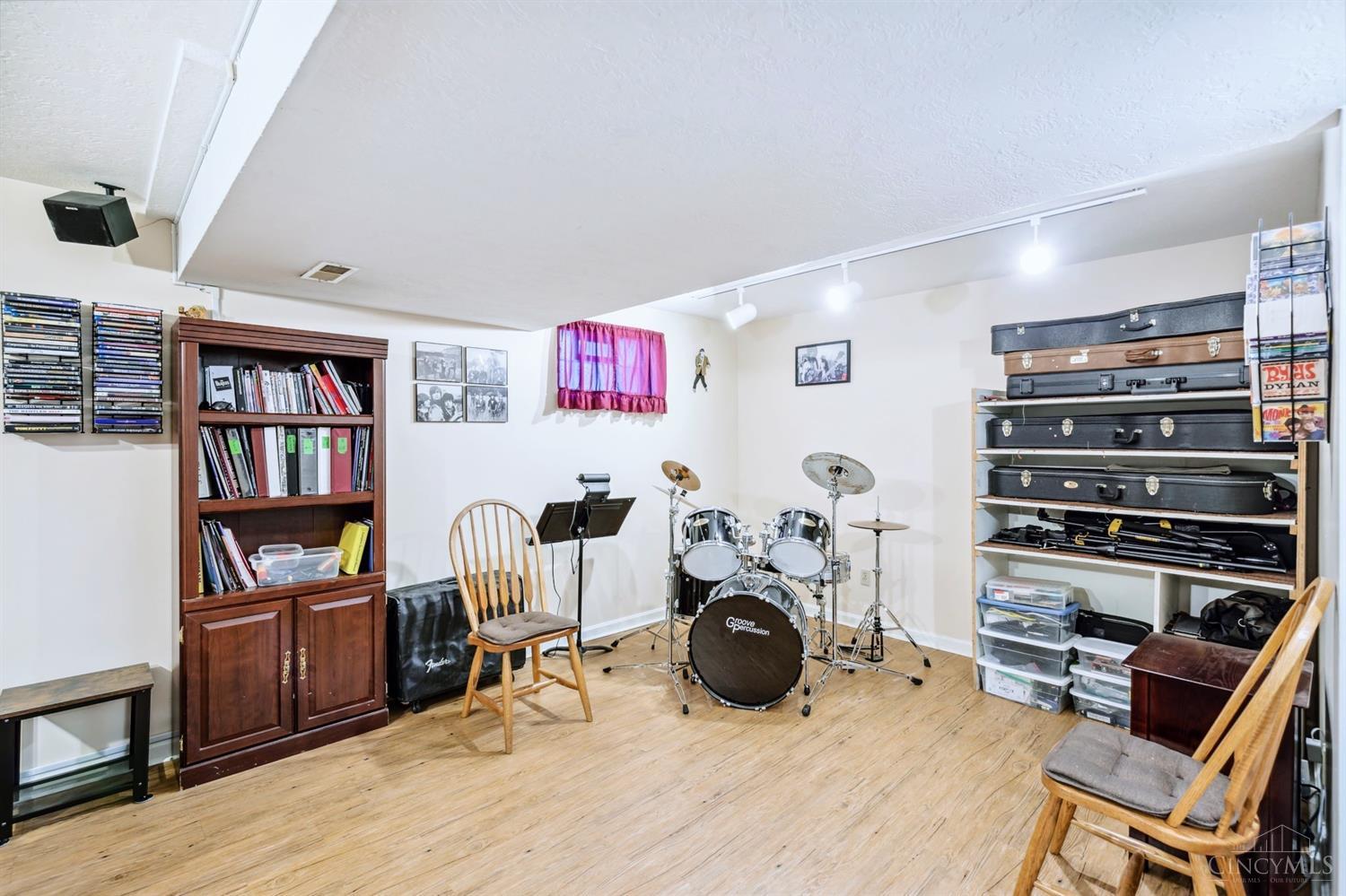 6232 Twinwillow Lane