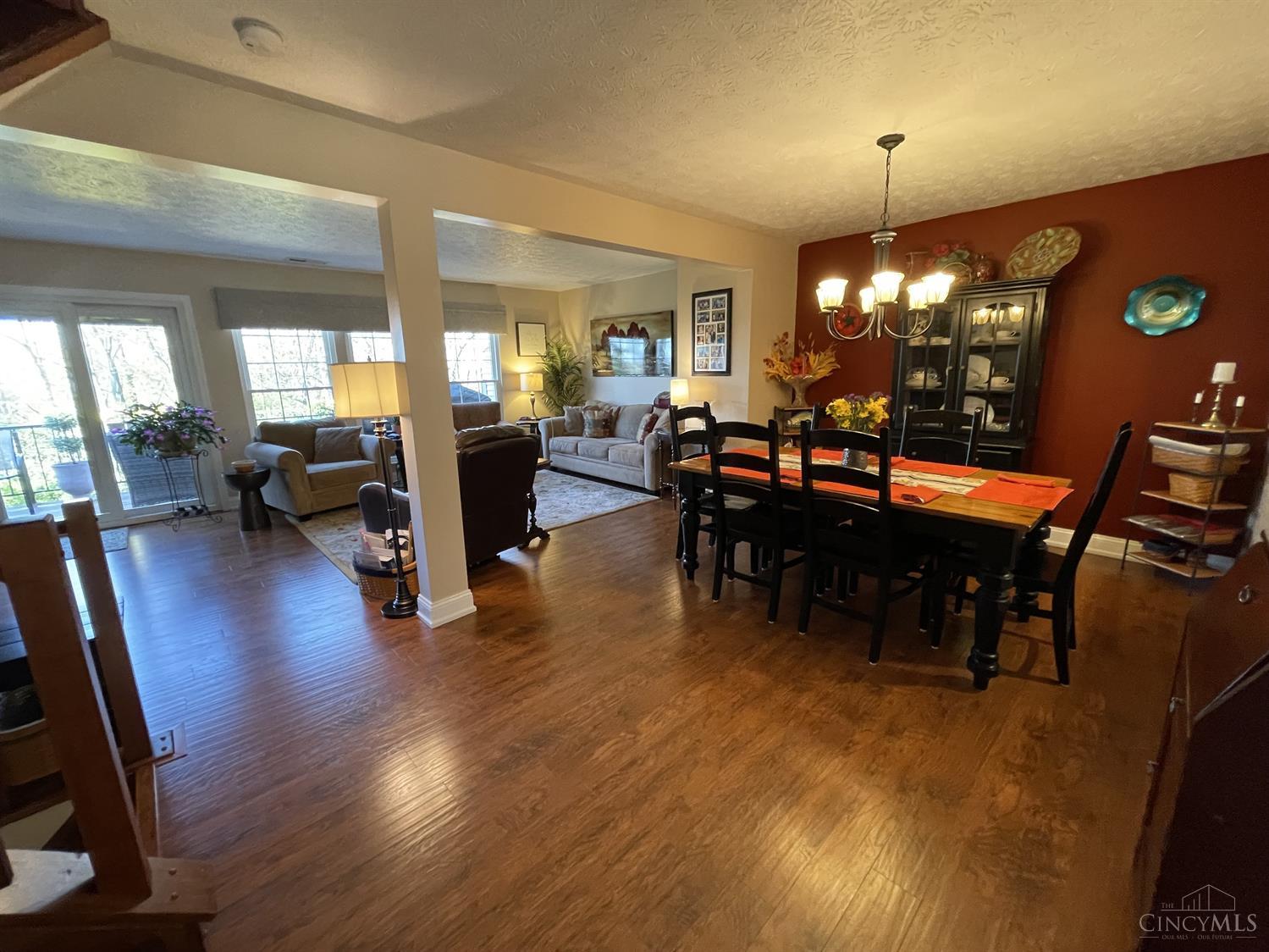 1732 Emerald Glade Lane