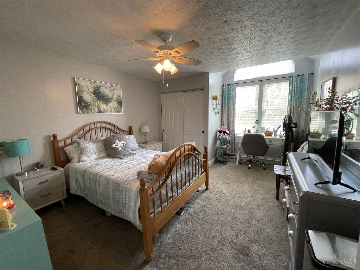 1732 Emerald Glade Lane