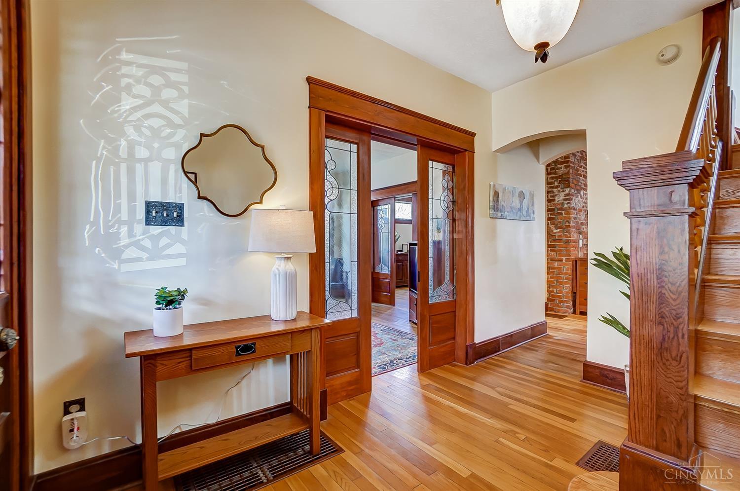 2726 Silverleaf Avenue