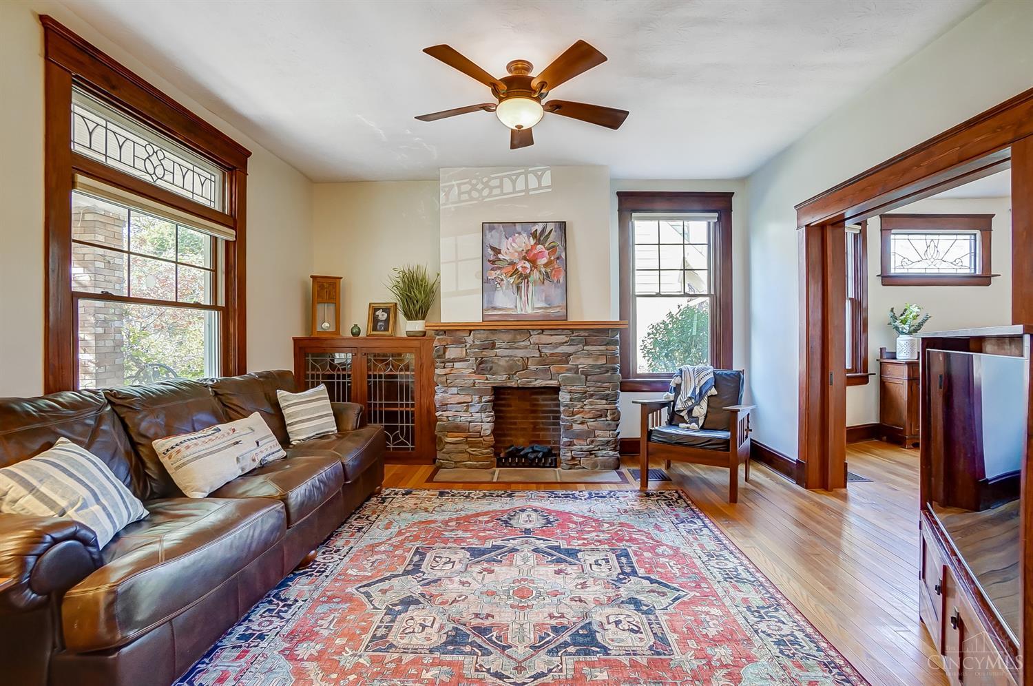 2726 Silverleaf Avenue