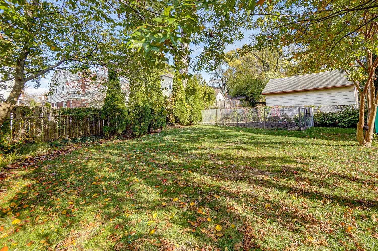 2726 Silverleaf Avenue