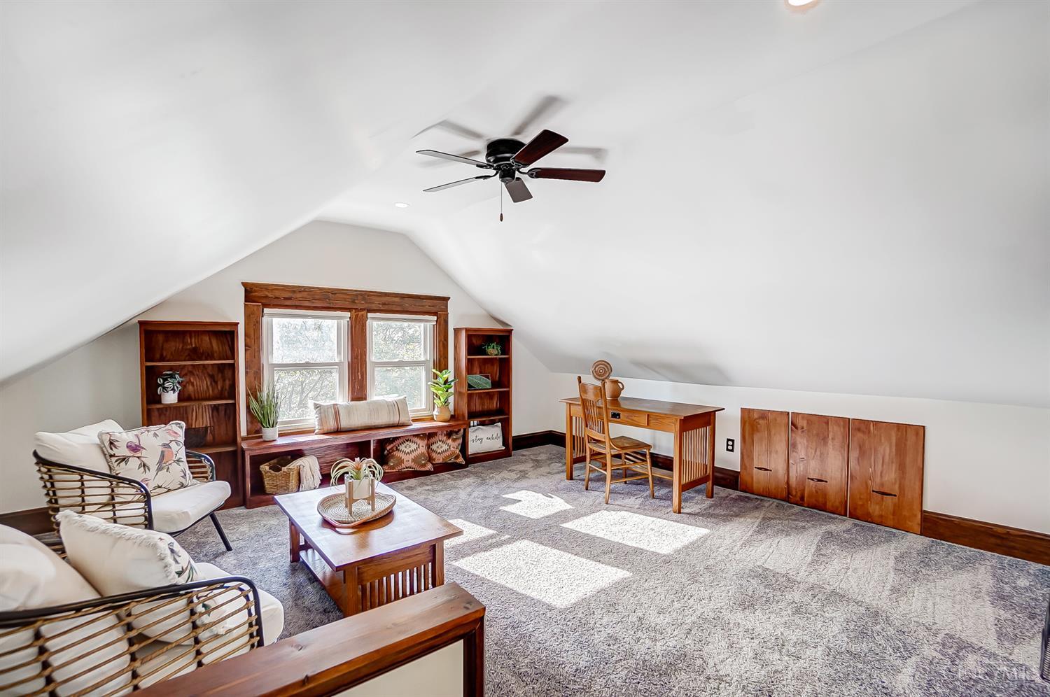 2726 Silverleaf Avenue