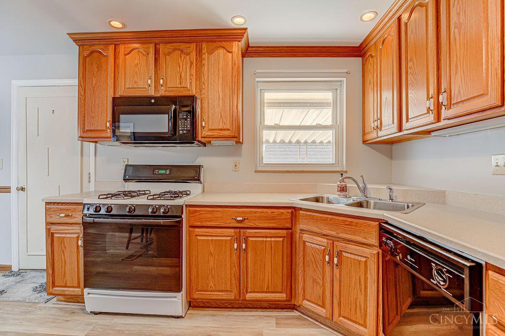 5301 Romance Lane