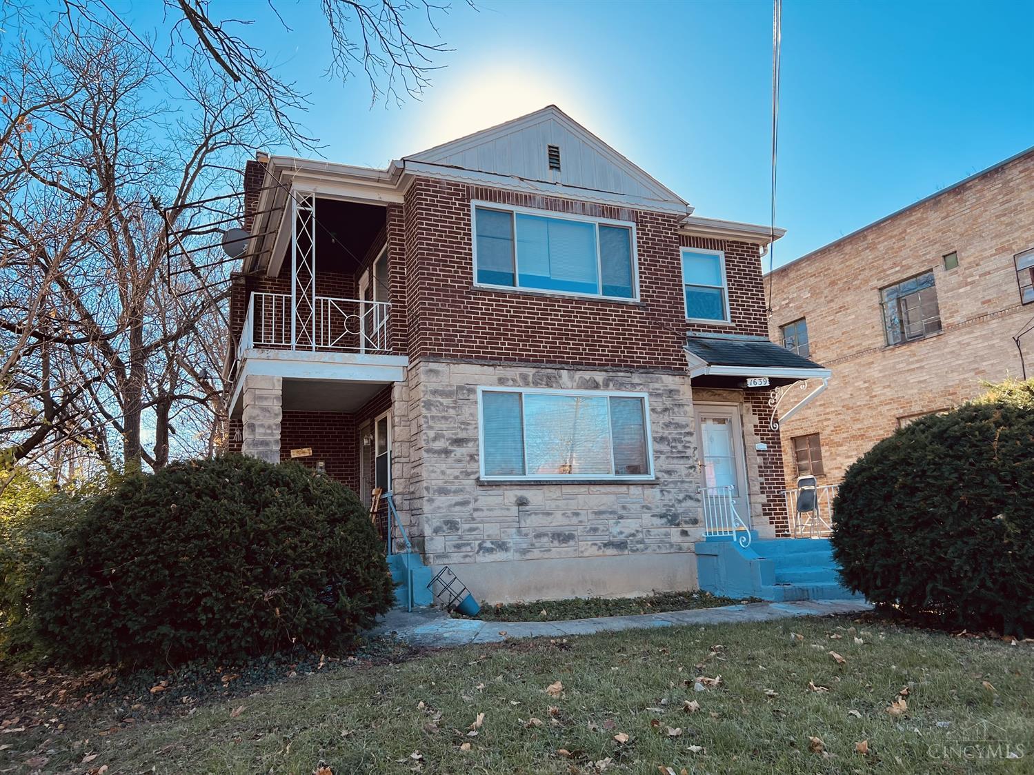 1639 Section Road