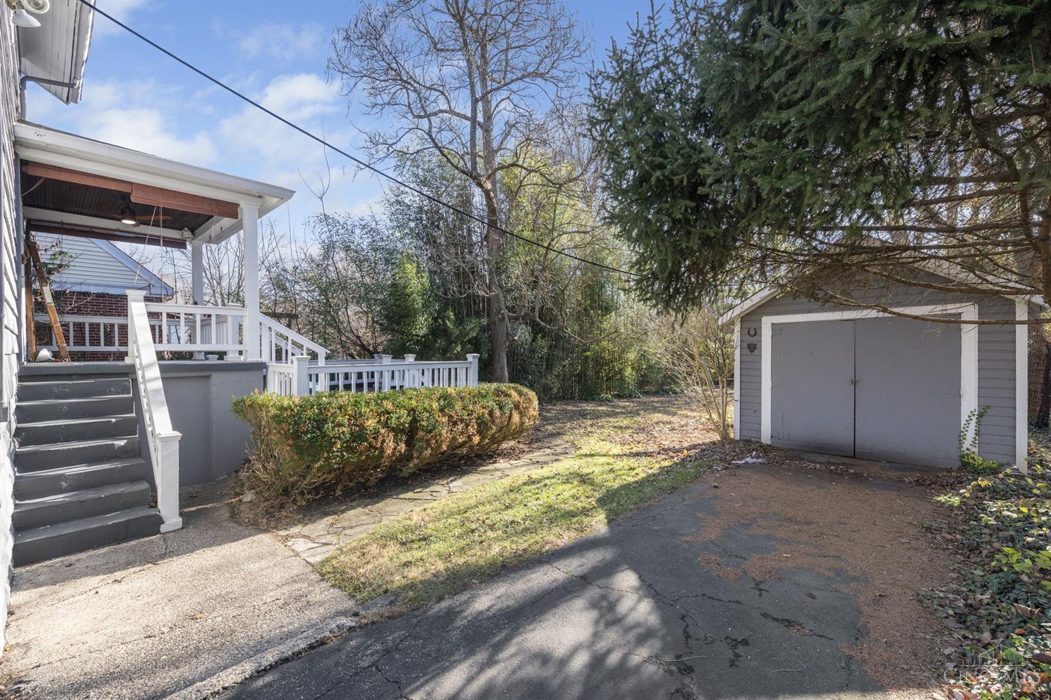 6229 Cambridge Avenue