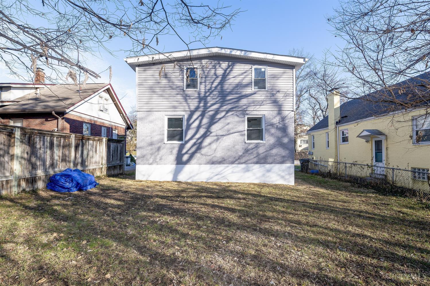 5615 Lester Road