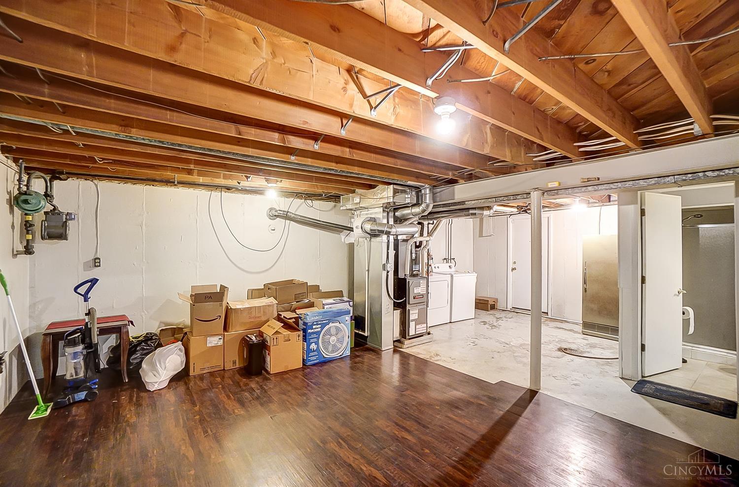 9108 Orangewood Drive