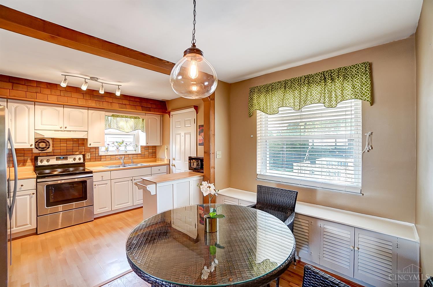 9108 Orangewood Drive