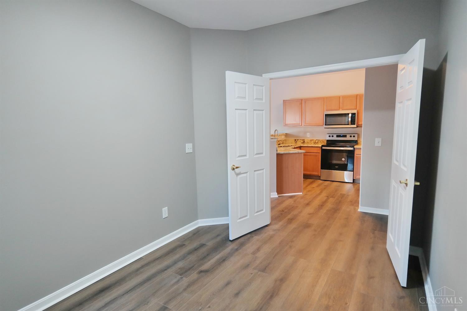 5401 Michelles Oak Court C