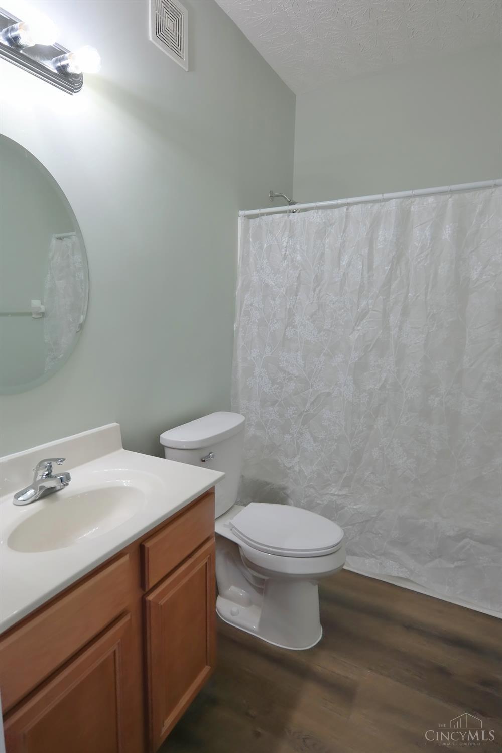 5401 Michelles Oak Court C