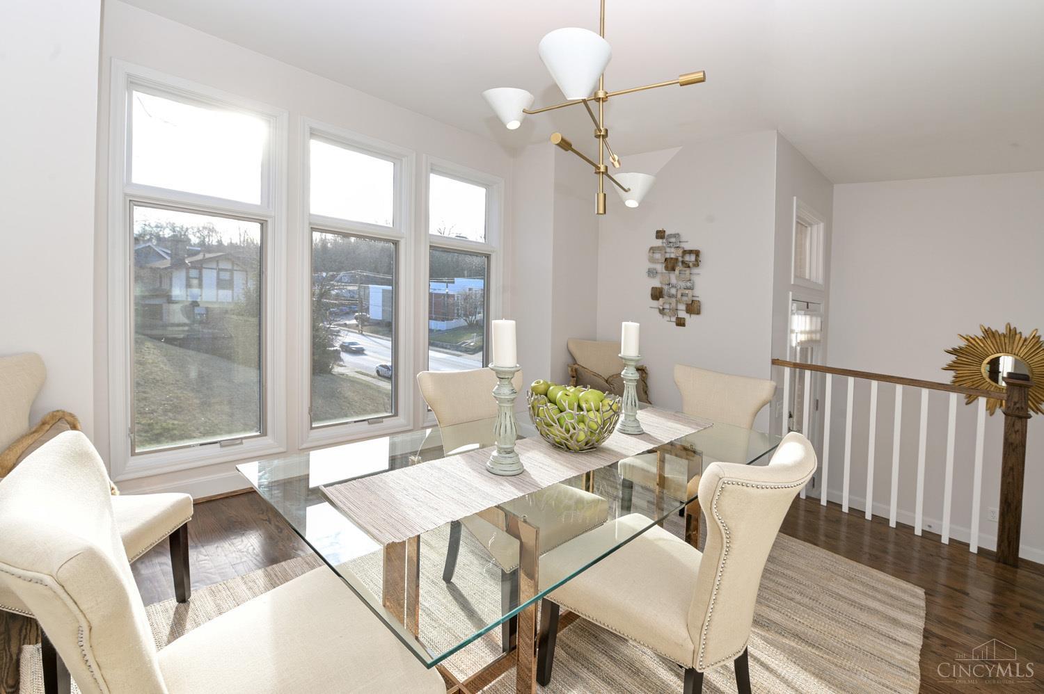 752 Delta Avenue 2