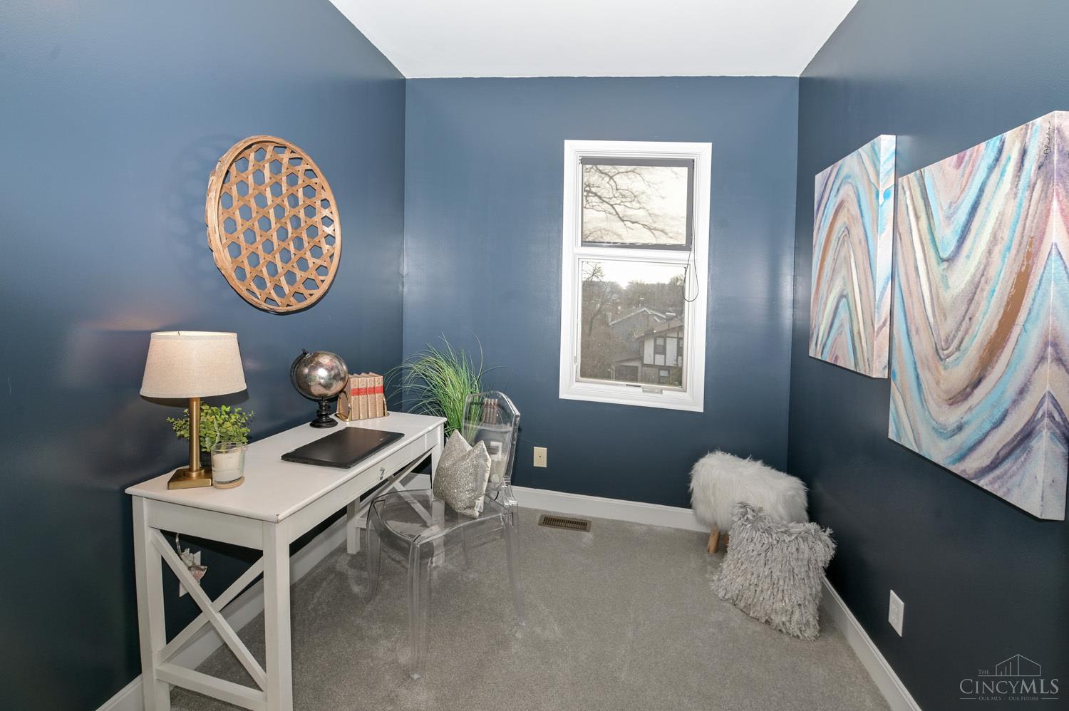 752 Delta Avenue 2