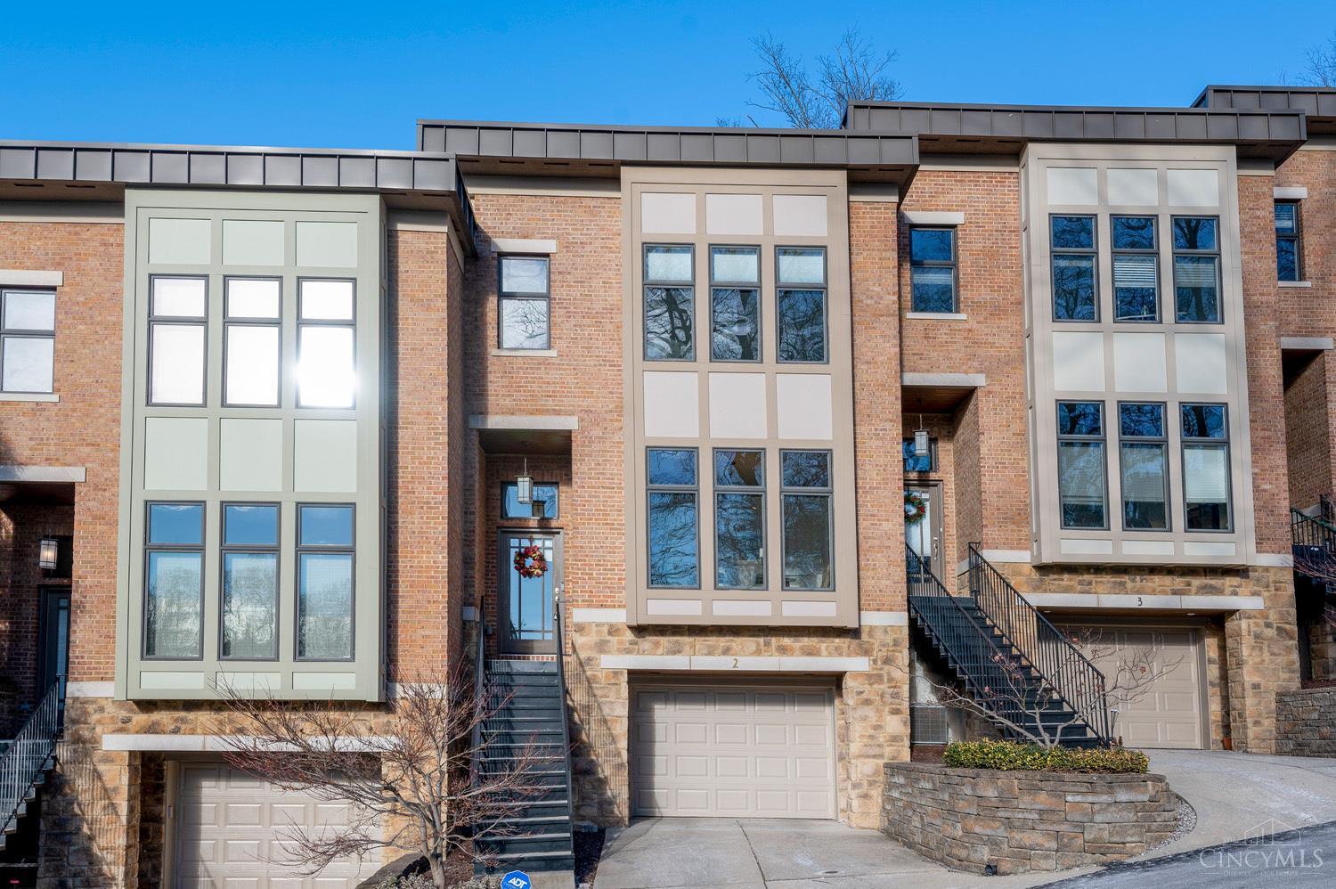 752 Delta Avenue 2