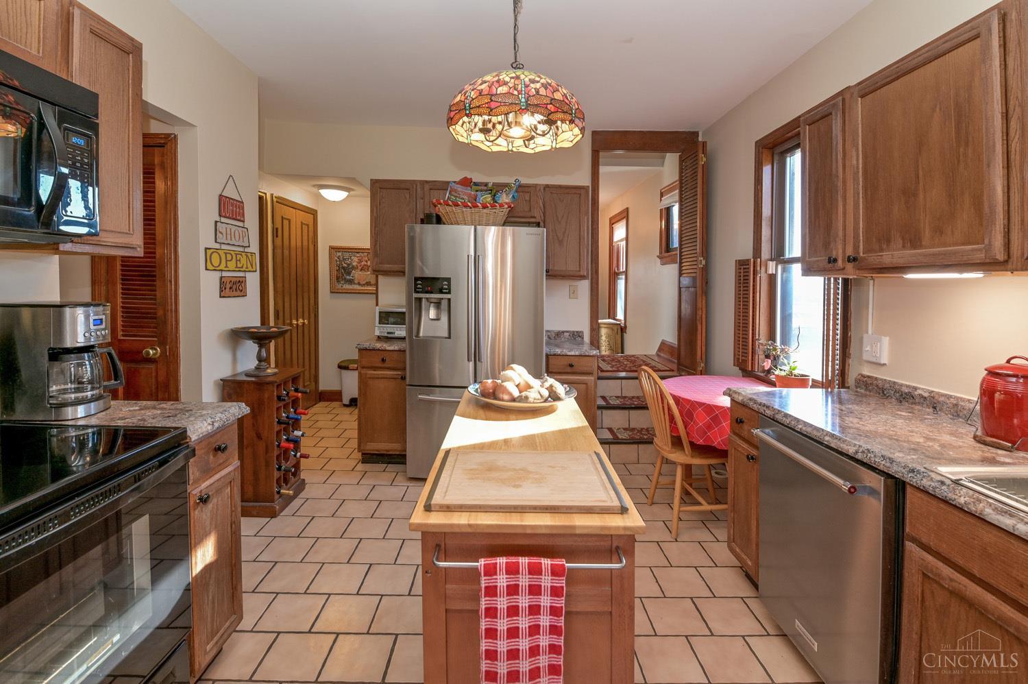 2502 W North Bend Road