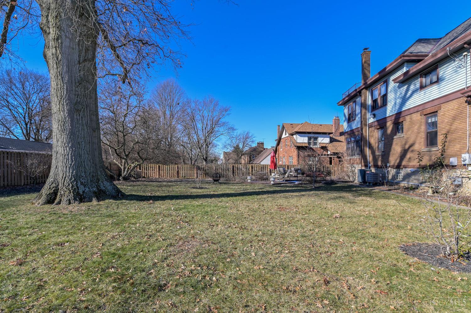 2502 W North Bend Road