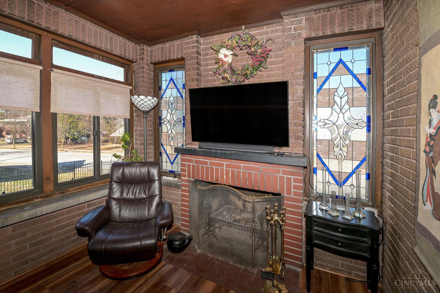 2502 W North Bend Road
