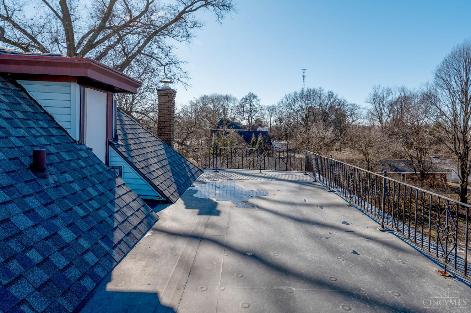 2502 W North Bend Road
