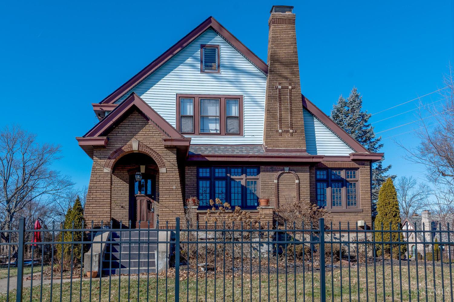 2502 W North Bend Road