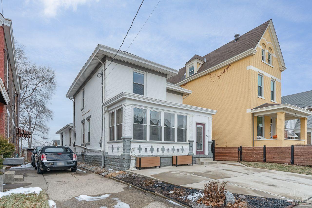 34 Baker Avenue